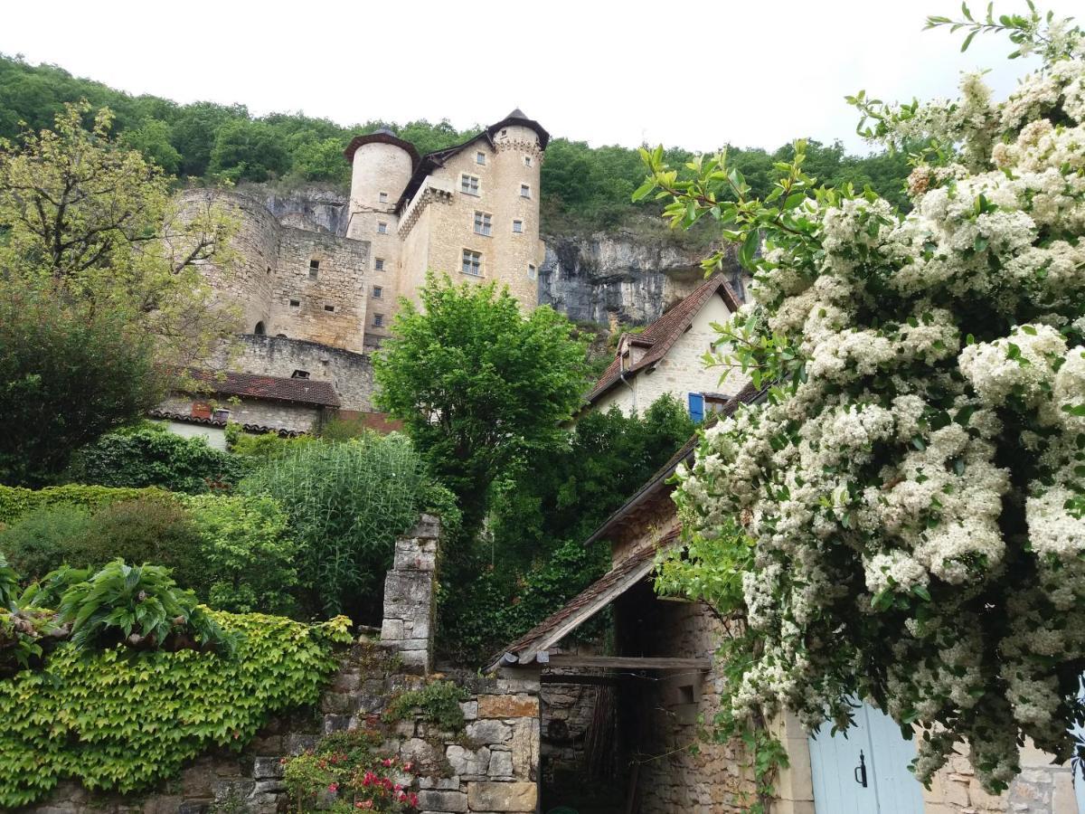 Les Trois Prunelles Saint-Pierre-Toirac Exterior foto