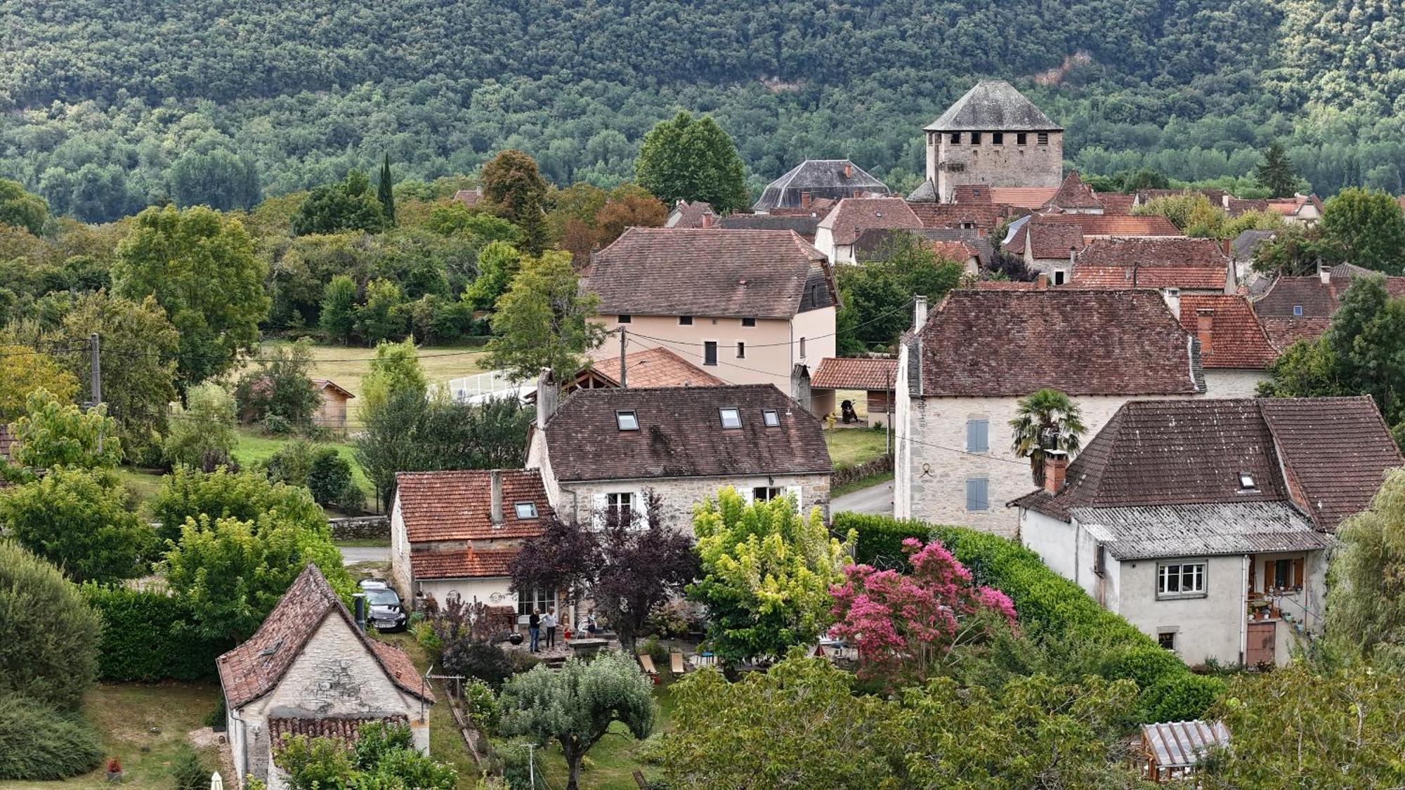 Les Trois Prunelles Saint-Pierre-Toirac Exterior foto