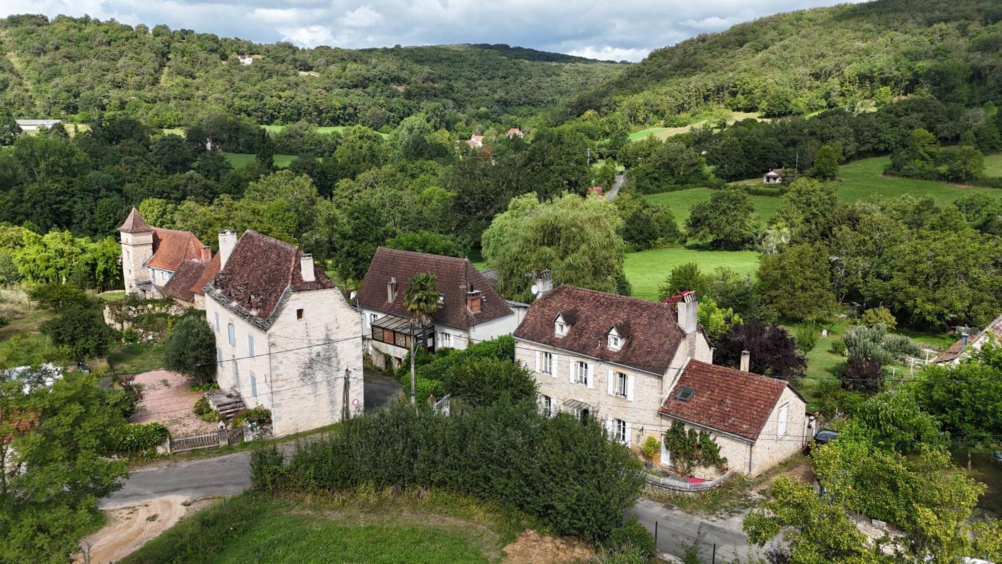 Les Trois Prunelles Saint-Pierre-Toirac Exterior foto