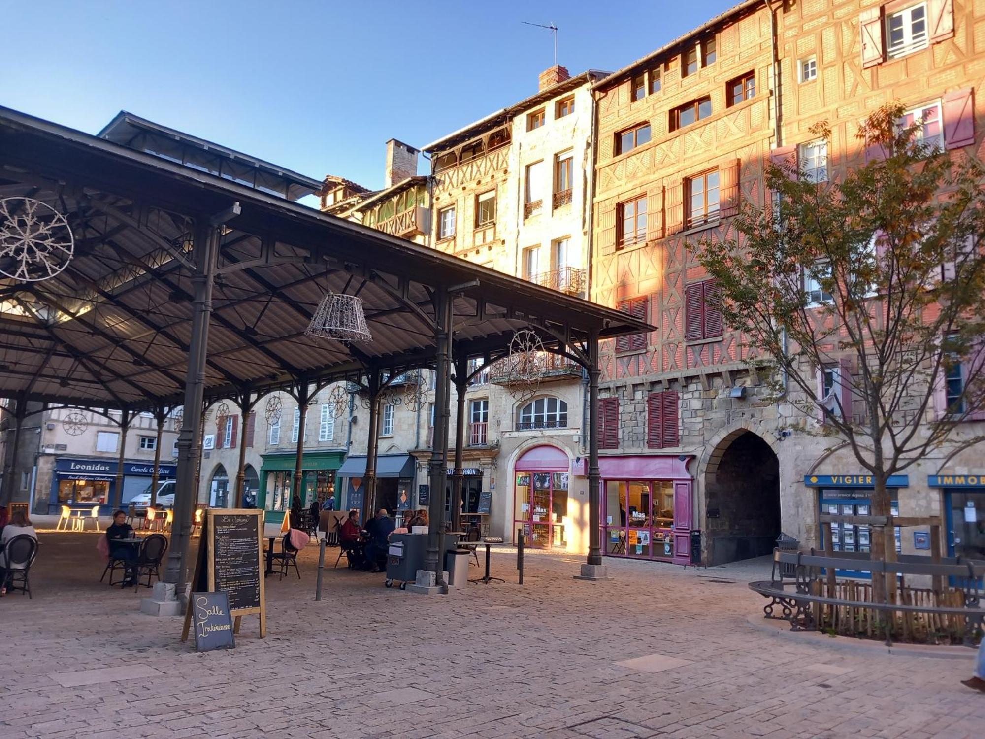 Les Trois Prunelles Saint-Pierre-Toirac Exterior foto